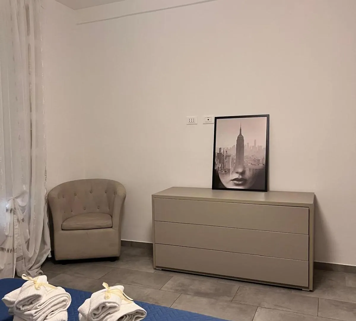 Costa Rooms Apartament Livorno 0*,  Itália